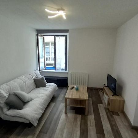 Saint-Flour Appartement Au Coeur De La Ville Екстер'єр фото